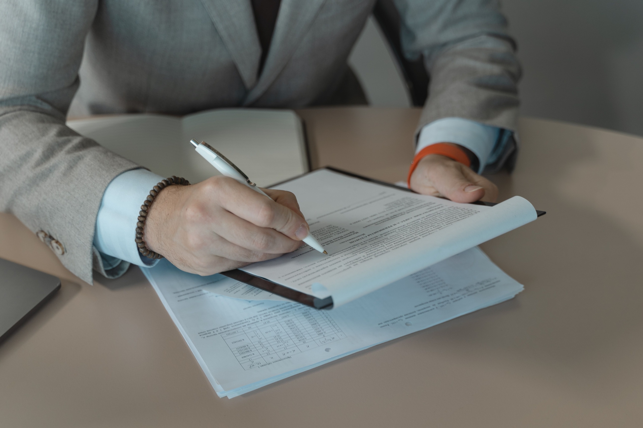 Government Document Translation Oman: Why Accuracy Matters for Official Communication